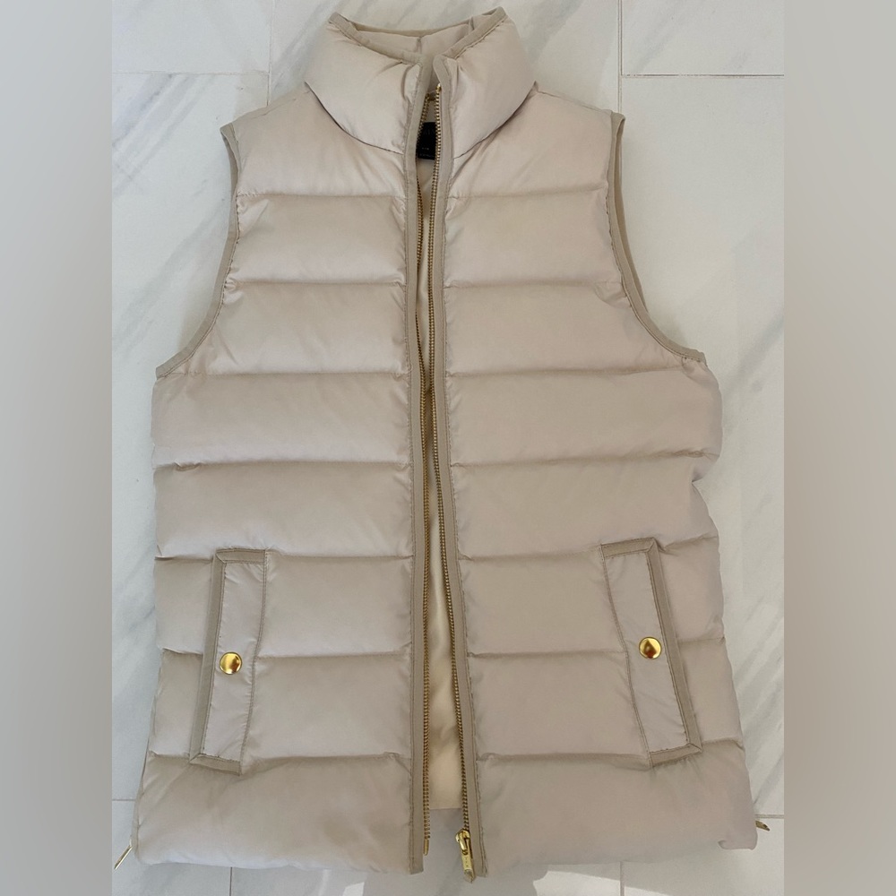 J. Crew Down and Feather Vest. Size XXS. Brand New. Ivory.
